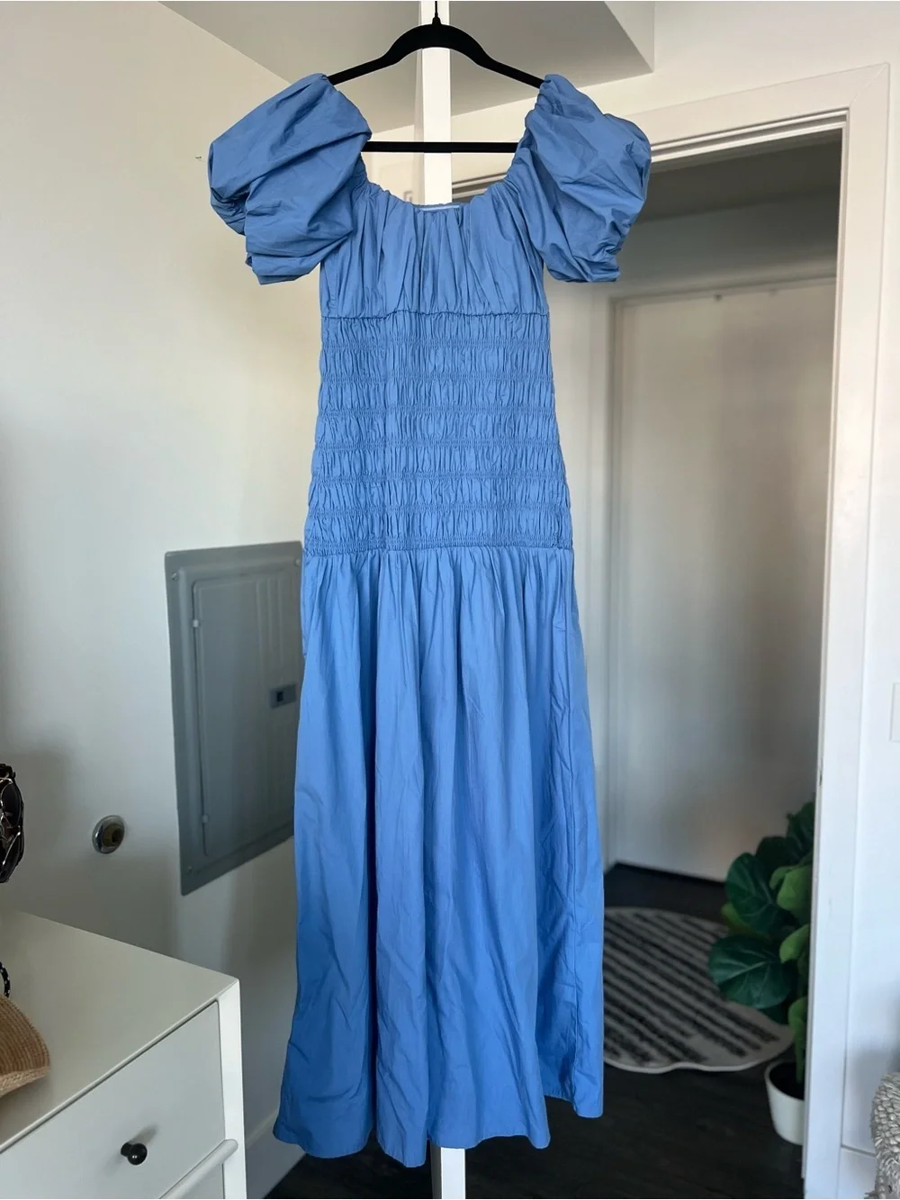Abercrombie & Fitch Smocked Drop Waist Maxi Dress Blue Size MT